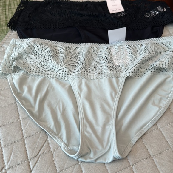 Auden Underwear. 5 Pairs, Hipster and Bikini. Size Medium
All NWT - Picture 2 of 10